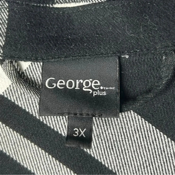 George Black and White Plaid Shacket 3x - Picture 4 of 5